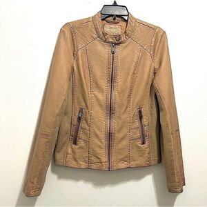Debby Collection Women’s Brown Tan Distressed Fitted Leather Jacket